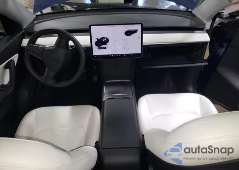 2022 Tesla Model Y из США, поврежденный, VIN 7SAYGDEE3NF439201